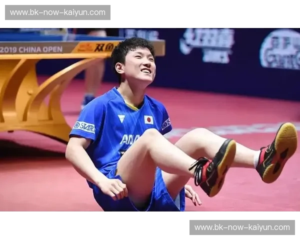 龙吟与虎啸的巅峰对话:马龙VS张本智和,一场关于时代的终极博弈 龙吟与虎啸的巅峰对话:马龙VS张本智和,一场关于时代的终极博弈